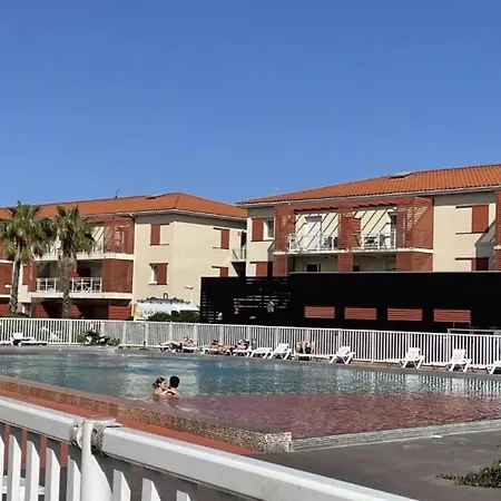 2p/cabine A - Piscine Chauffee, Parking Prive, Clim, Terrasse, Proche - Fr-1-225-738